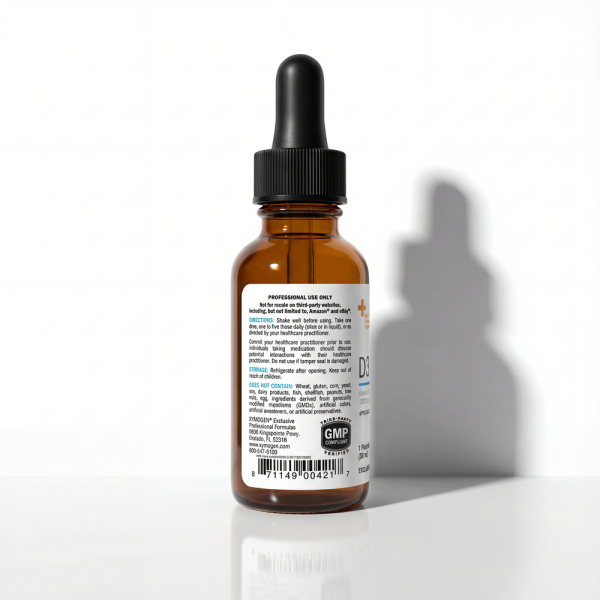 Зворотний бік етикетки Xymogen D3 Liquid. Інформація про склад, дозування (1000 МО на краплю) та відсутність глютену і ГМО.